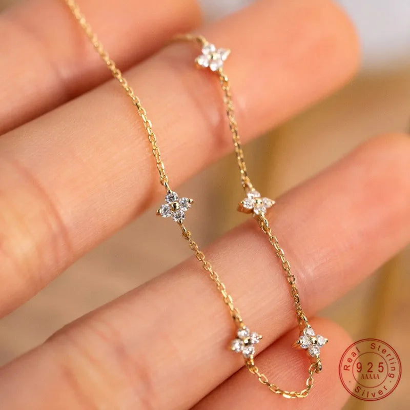 Pulseira de Prata 925 Banho de Ouro 18k com Zircônia Brilhante em Forma de Flor para Mulheres - Joias Exquisitas de Estilo Coreano