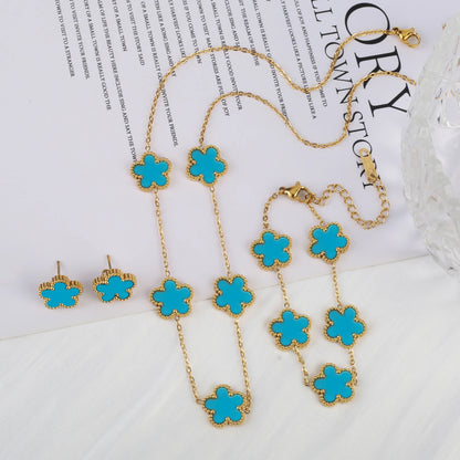 Conjunto de Joias Femininas 18k Banho de Ouro - Colar, Brincos e Pulseira com Flor de Cinco Pétalas para Festa e Uso Diário