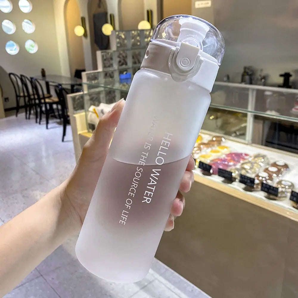 Garrafa de Água Esportiva Transparente 780ml - Porta-Garrafa de Viagem e Academia