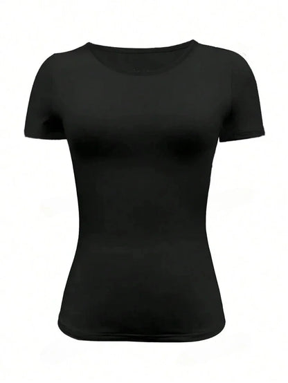 Camiseta Feminina Básica, Decote Redondo, Manga Curta e Cropped - Tendência Y2K 2024
