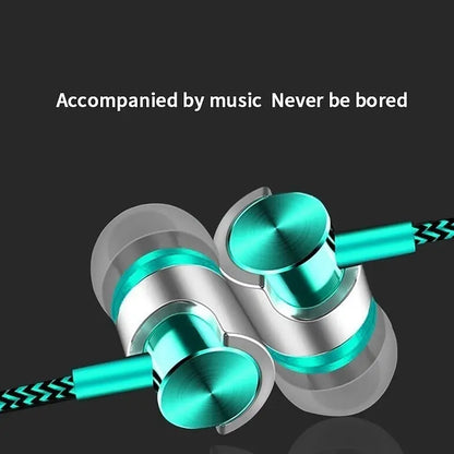 Fones de Ouvido In-Ear com Fio, Cancelamento de Ruído, Design Ergonômico, Estéreo para Esportes e Uso Diário