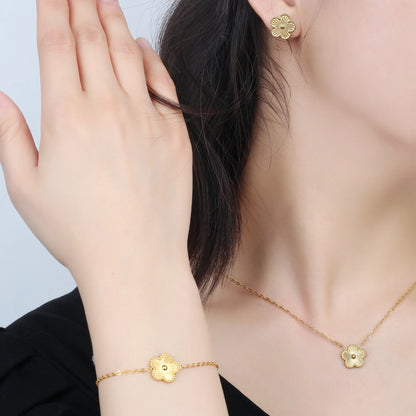 Conjunto de Joias Femininas 18k Banho de Ouro - Colar, Brincos e Pulseira com Flor de Cinco Pétalas para Festa e Uso Diário