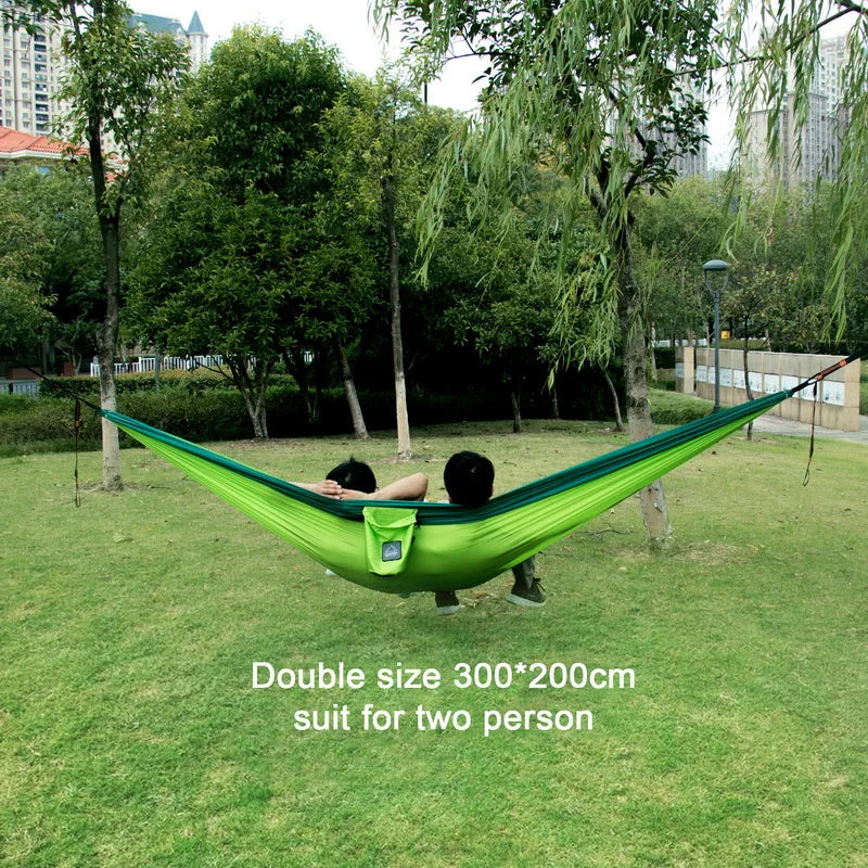 Rede de Camping Portátil em Tecido de Pára-quedas de Nylon - Tamanho Único e Duplo para Atividades ao Ar Livre, Caminhadas e Jardim