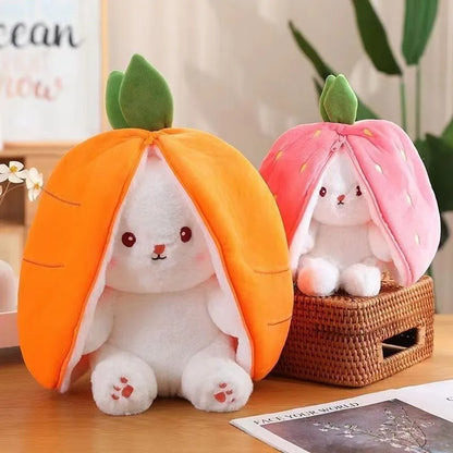 Pelúcia de Coelho de Morango e Cenoura - Brinquedo Criativo Transformável para Crianças (25cm)
